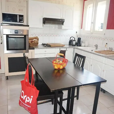Maison Bavent, 4 Pieces, 5 Personnes - Fr-1-465-66